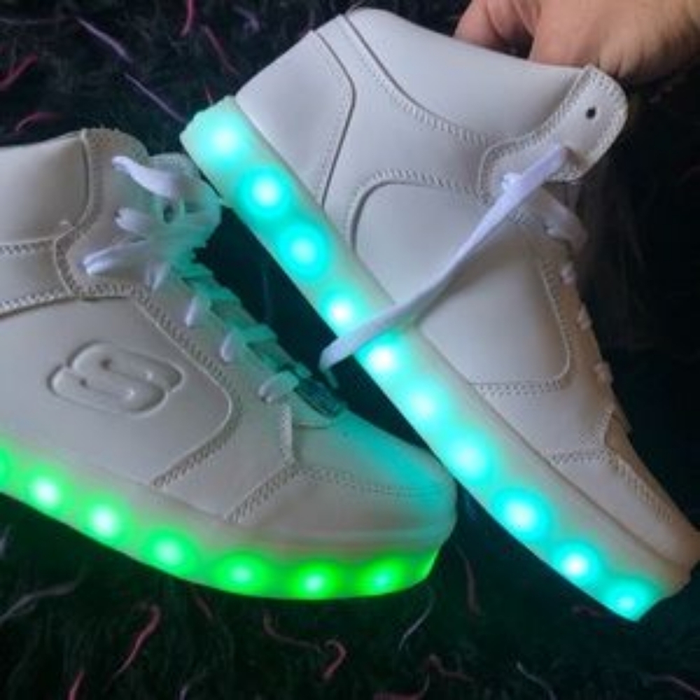 Skechers womans energy light up shoes size 7 - Picture 4 of 4